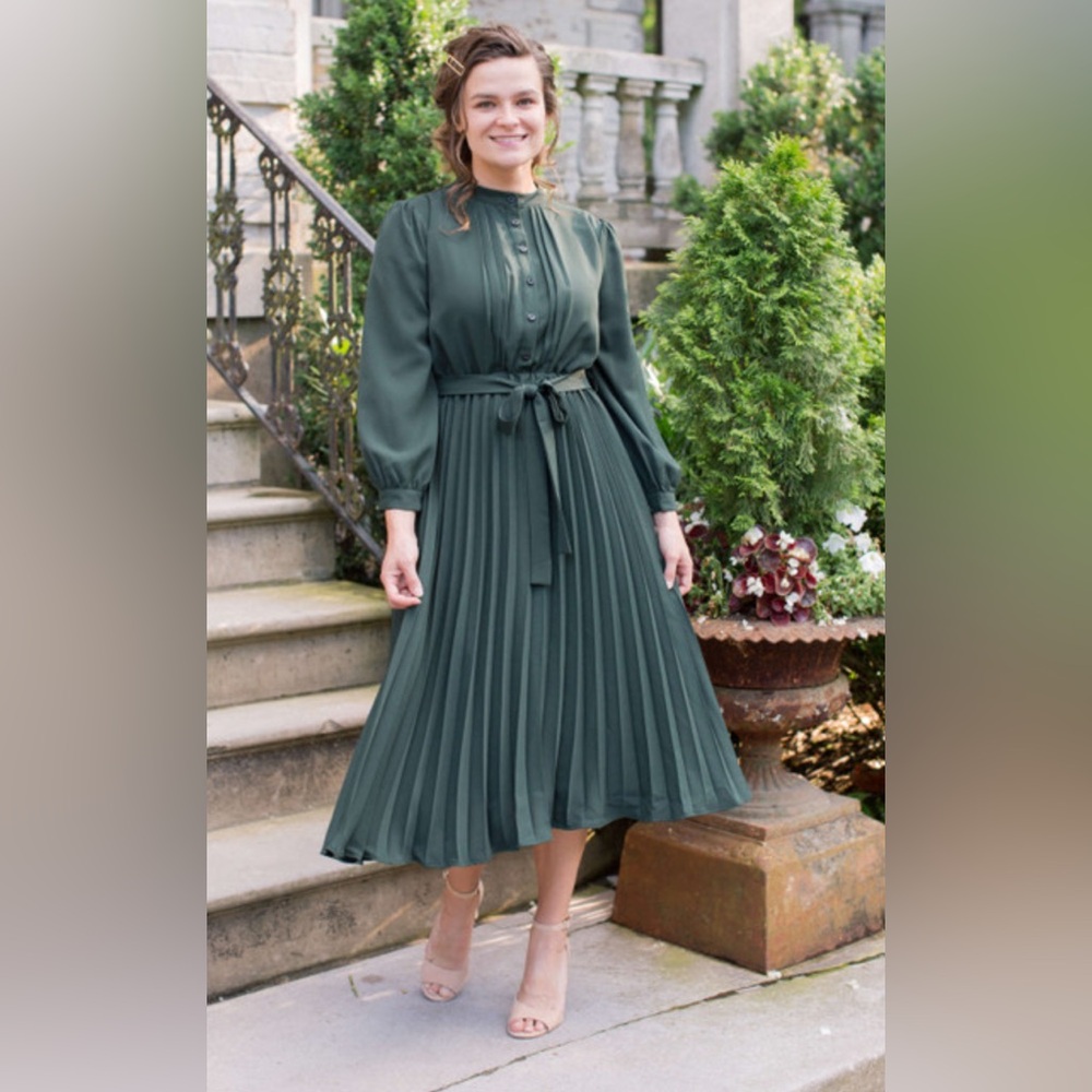 Dainty Jewells Elegant Green Pleated Dress